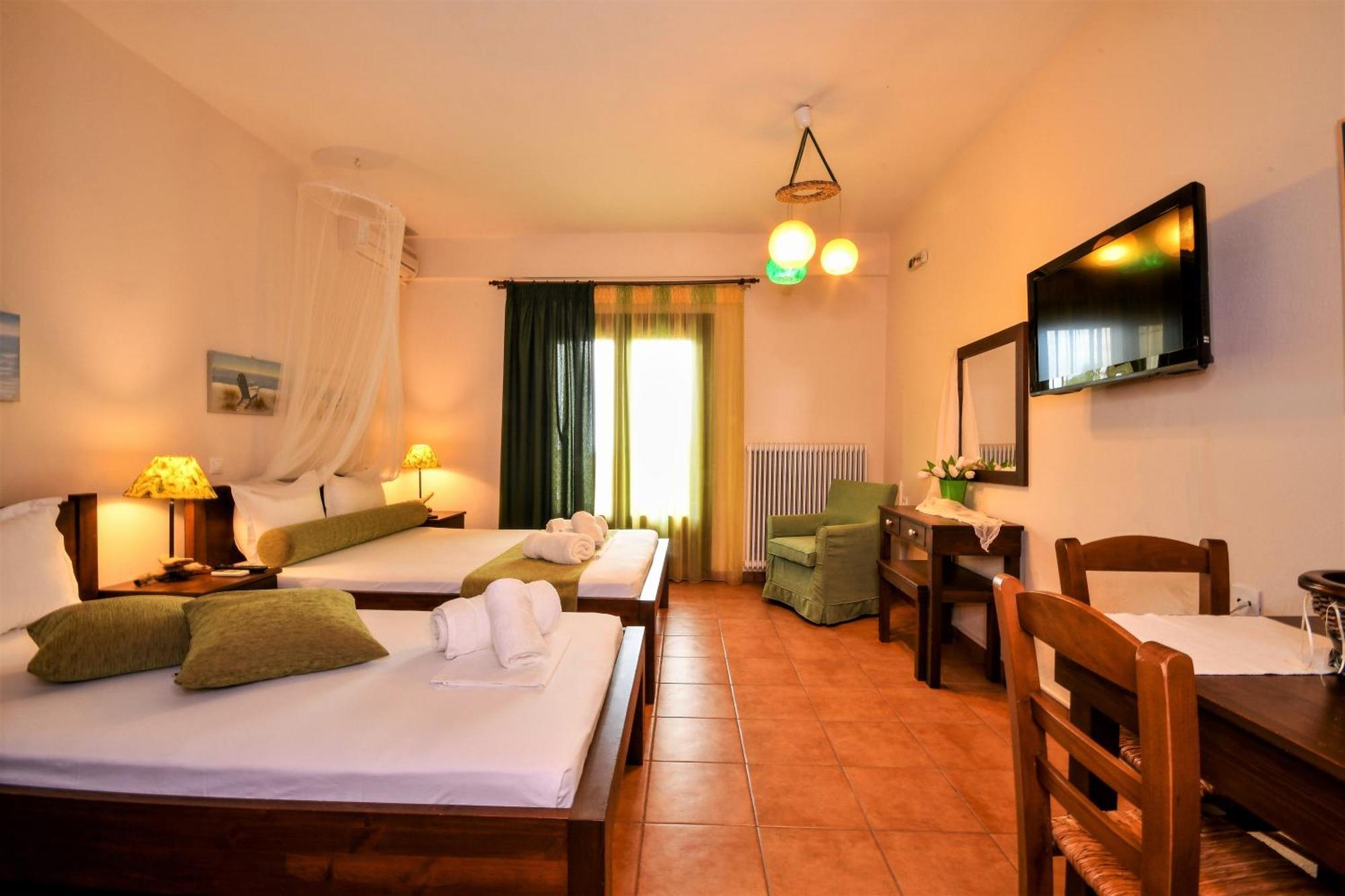 Guesthouse Amanitis Caesarea Skíti 外观 照片