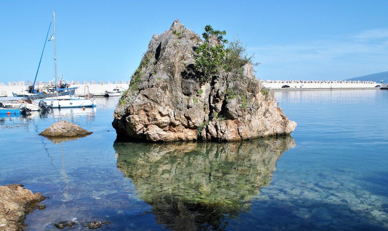 Guesthouse Amanitis Caesarea Skíti 外观 照片