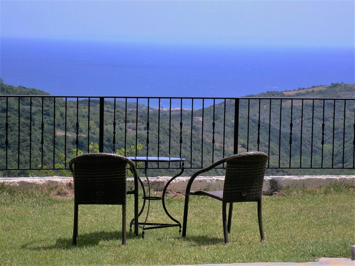 Guesthouse Amanitis Caesarea Skíti 外观 照片
